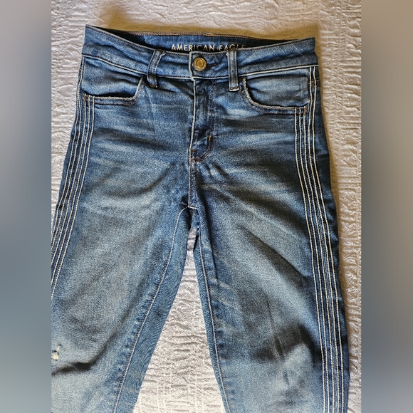 Womens American Eagle Jeans Size 4 Short Strips on Leg - Picture 11 of 13
